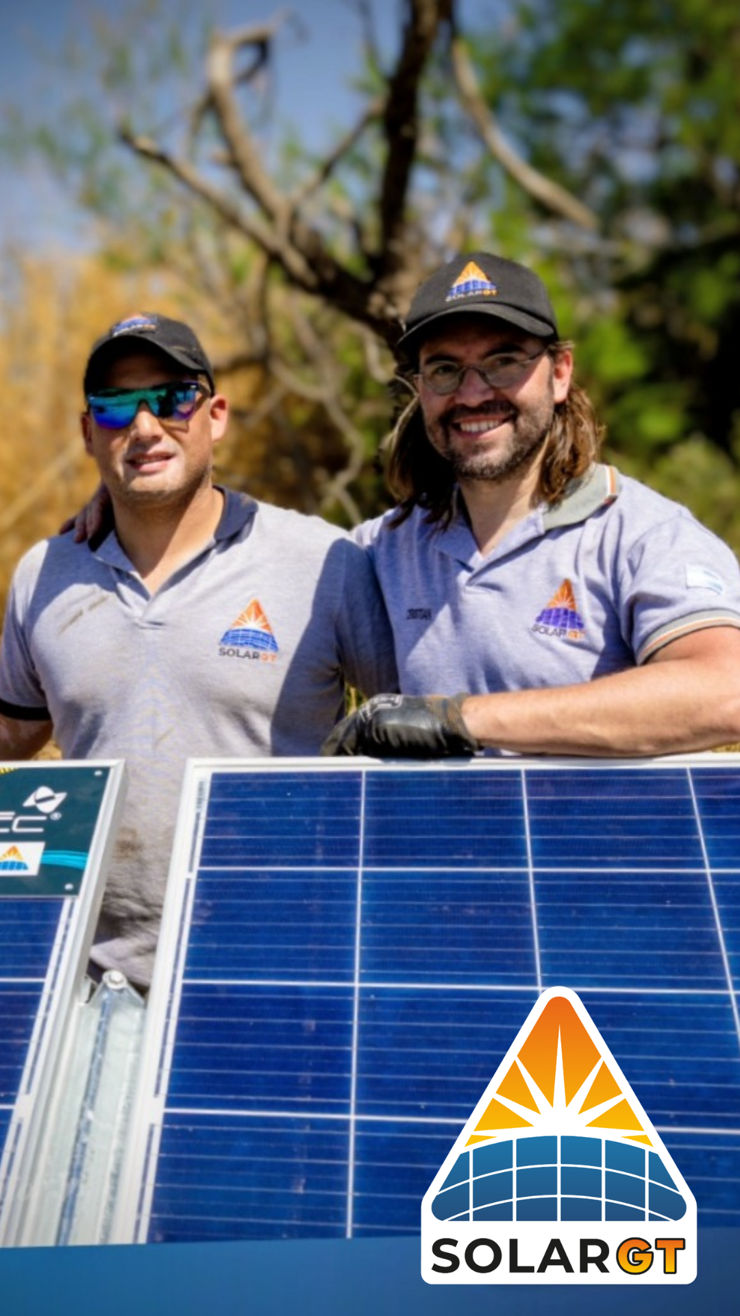 Equipo de instaladores de paneles solares Solar GT en San Luis